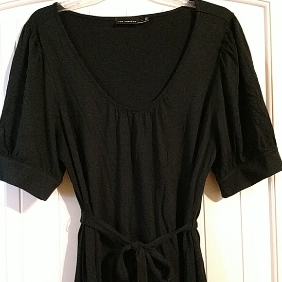 The limited little black knit dress size large - Picture 4 of 8